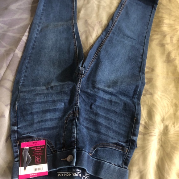 Curvy high rise jogging jeans - Picture 3 of 3